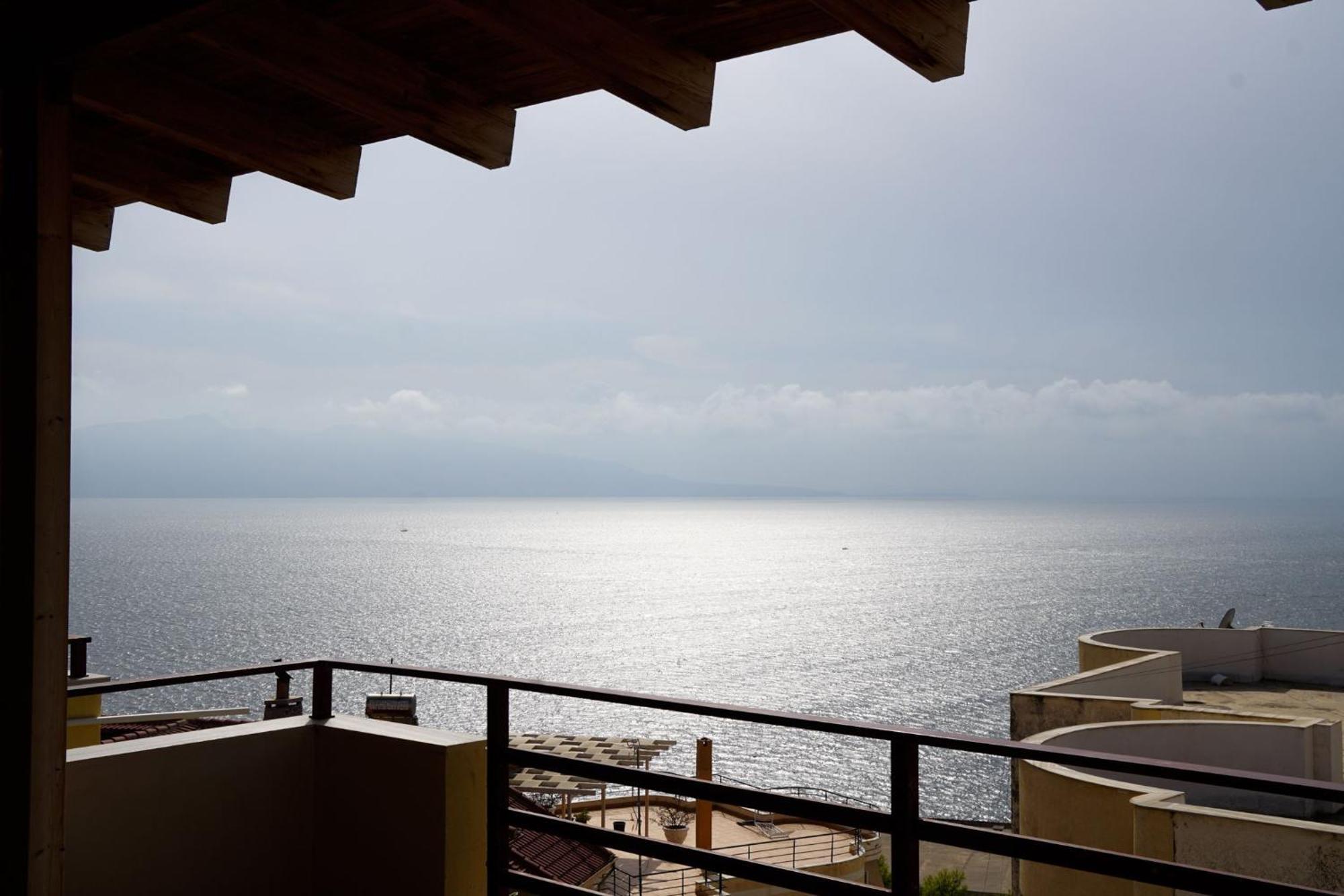 Apartmán Jon'S Penthouse Sarandë Exteriér fotografie